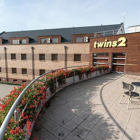 Hotel Twins II Warsaw Exterior photo